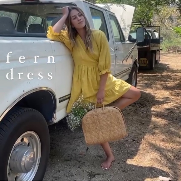 •NWOT Carly Jean Los Angeles FERN Dress. - Picture 4 of 12